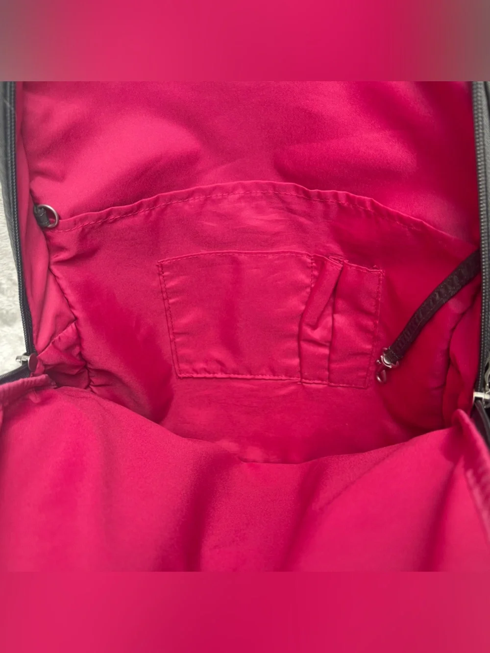 Baggallini Travel Backpack Gray Nylon Laptop Carry On Organizer Bag Pink Lining